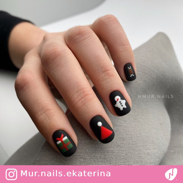 Hand-painted Xmas Nails